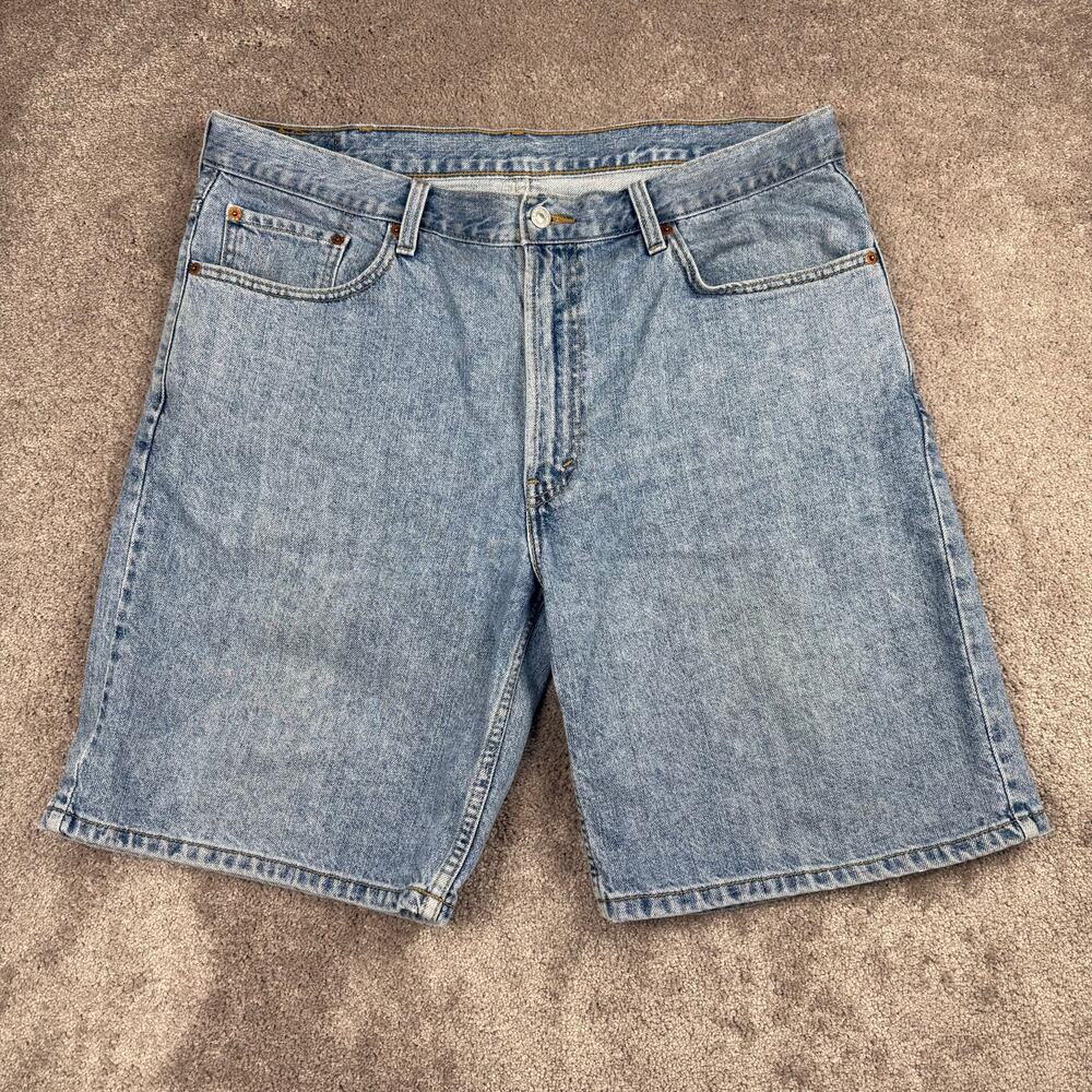 Vintage Levi's 550 Medium Wash Blue Relaxed Fit Denim Shorts Jorts Size 38